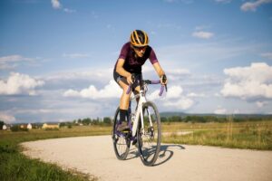 Débutant en entraînement gravel avec un coaching vélo personnalisé